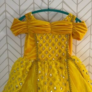 Yellow dress- Belle